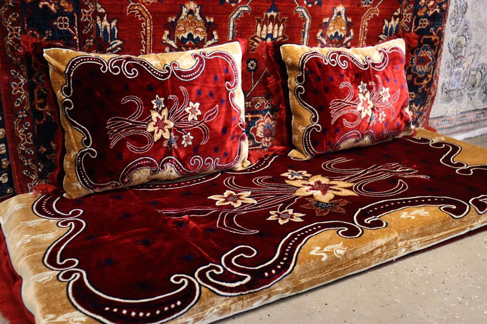 Red Toshak Cover With Good Quality set #033
