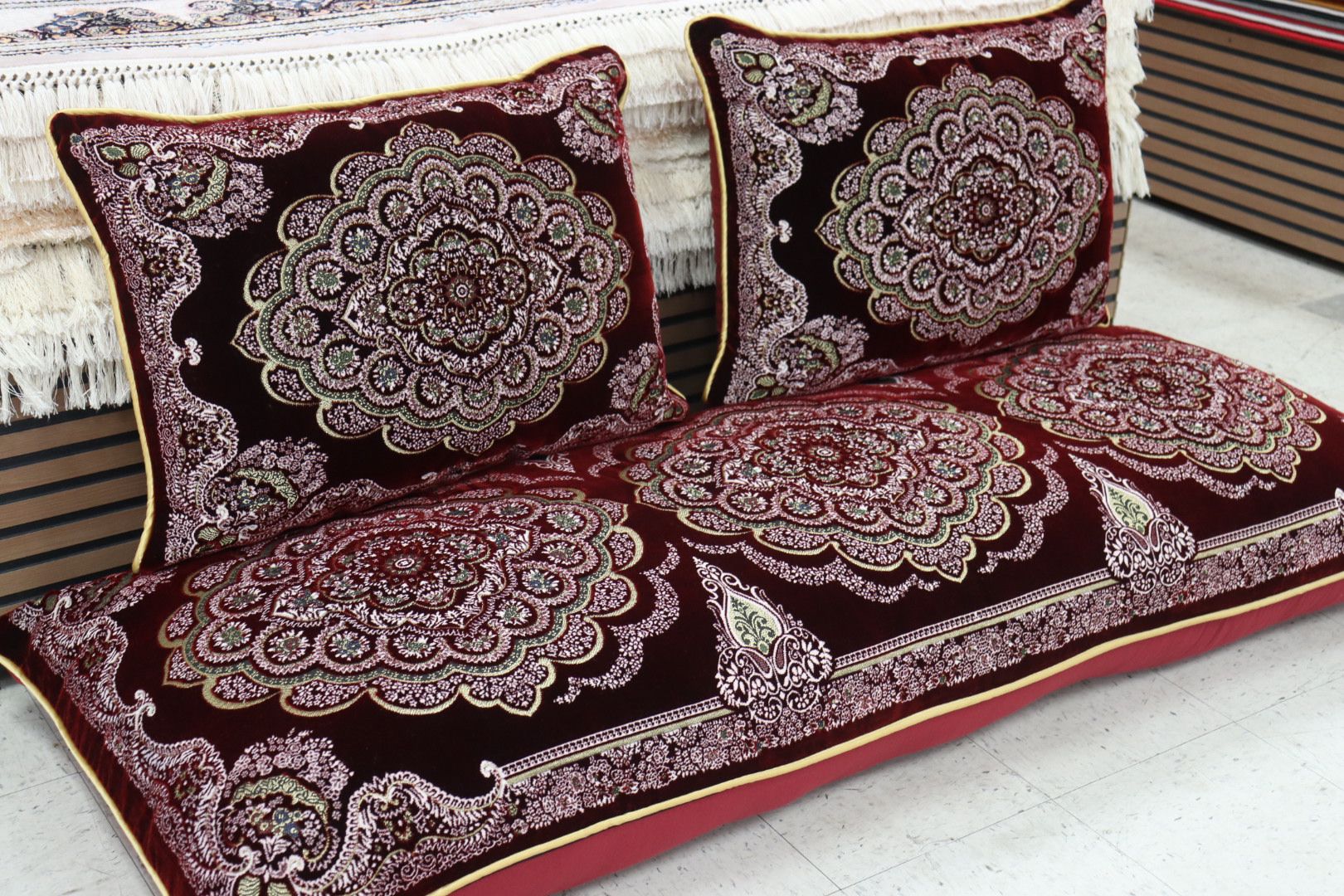 Red Customized Toshak Cover Set #017