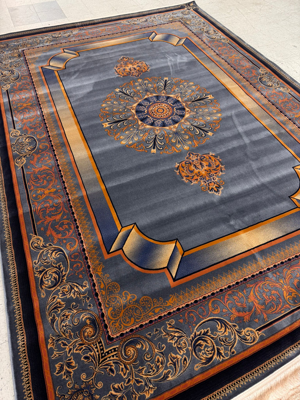 Kavir Grey Color 1200 Reeds Kashan Design Machine made Carpet