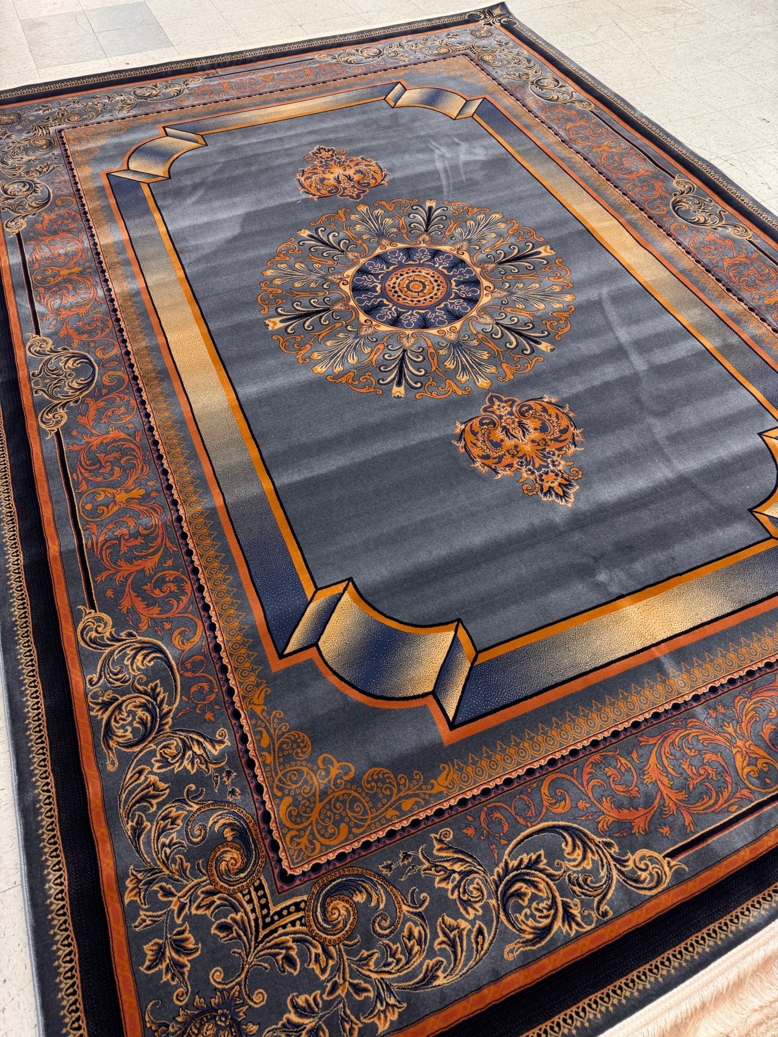 Kavir Grey Color 1200 Reeds Kashan Design Machine made Carpet