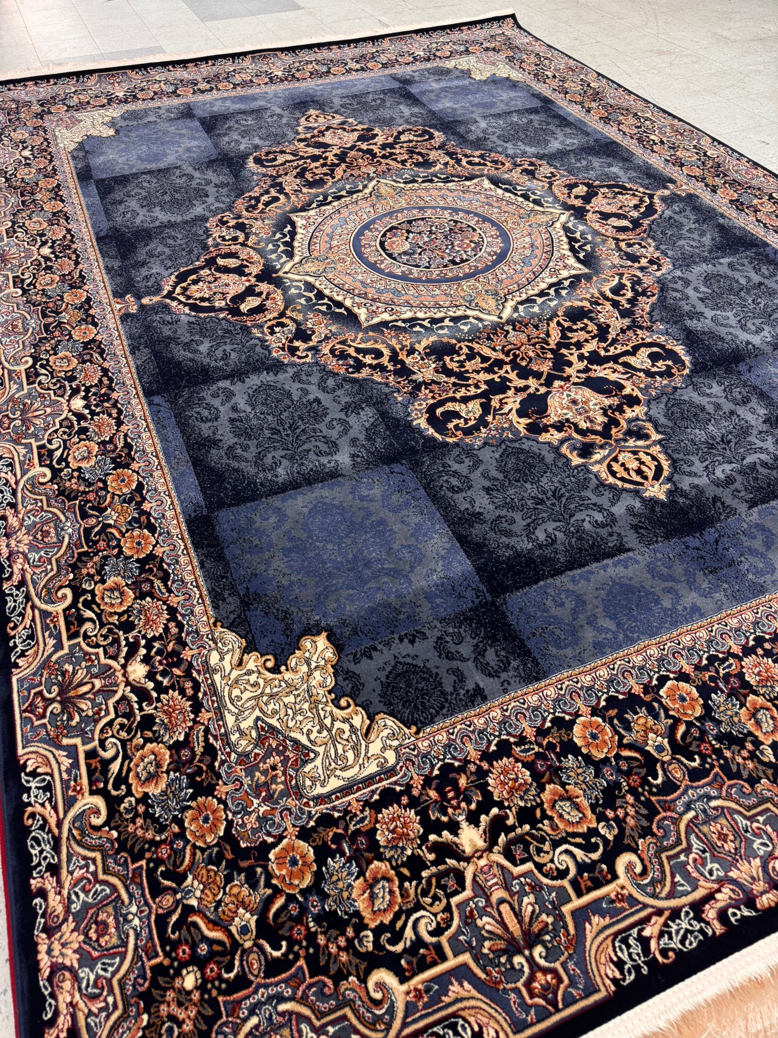 NIKE Dark Blue Color 1200 Reeds Kashan Design Machine made Carpet